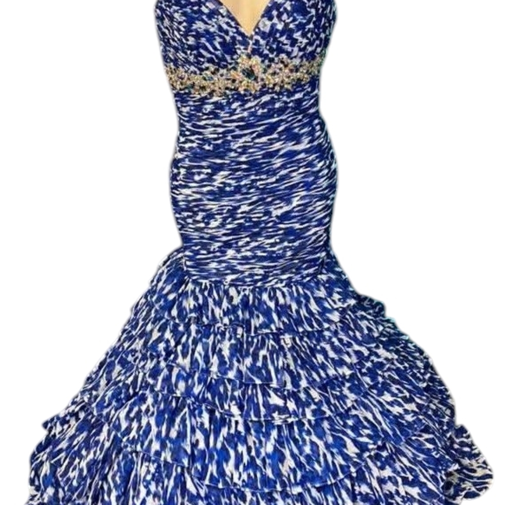 Tony Bowls Blue and White Ruched Sweetheart Prom Gown Size 4